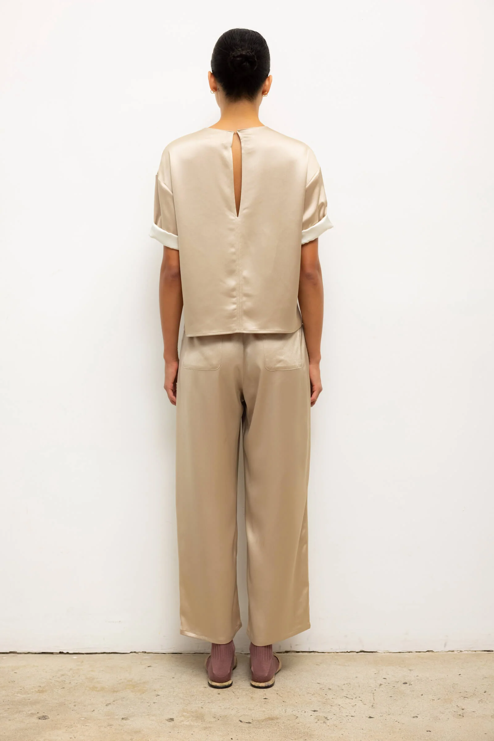 Barb Contrast Tee - Image 7