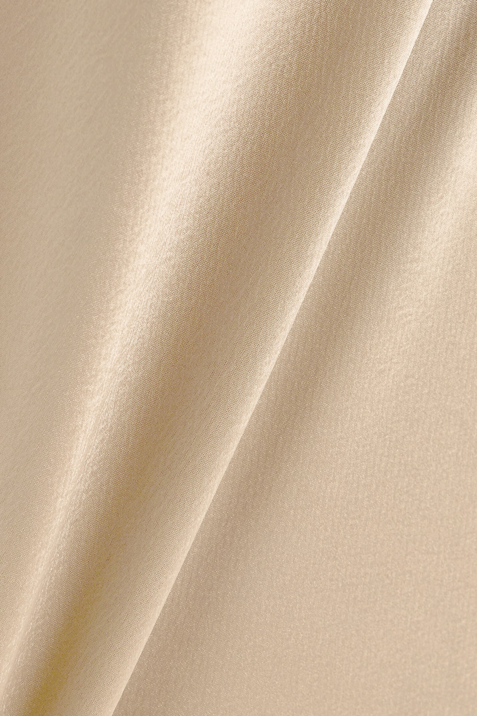 Barb Contrast Tee - Image 8