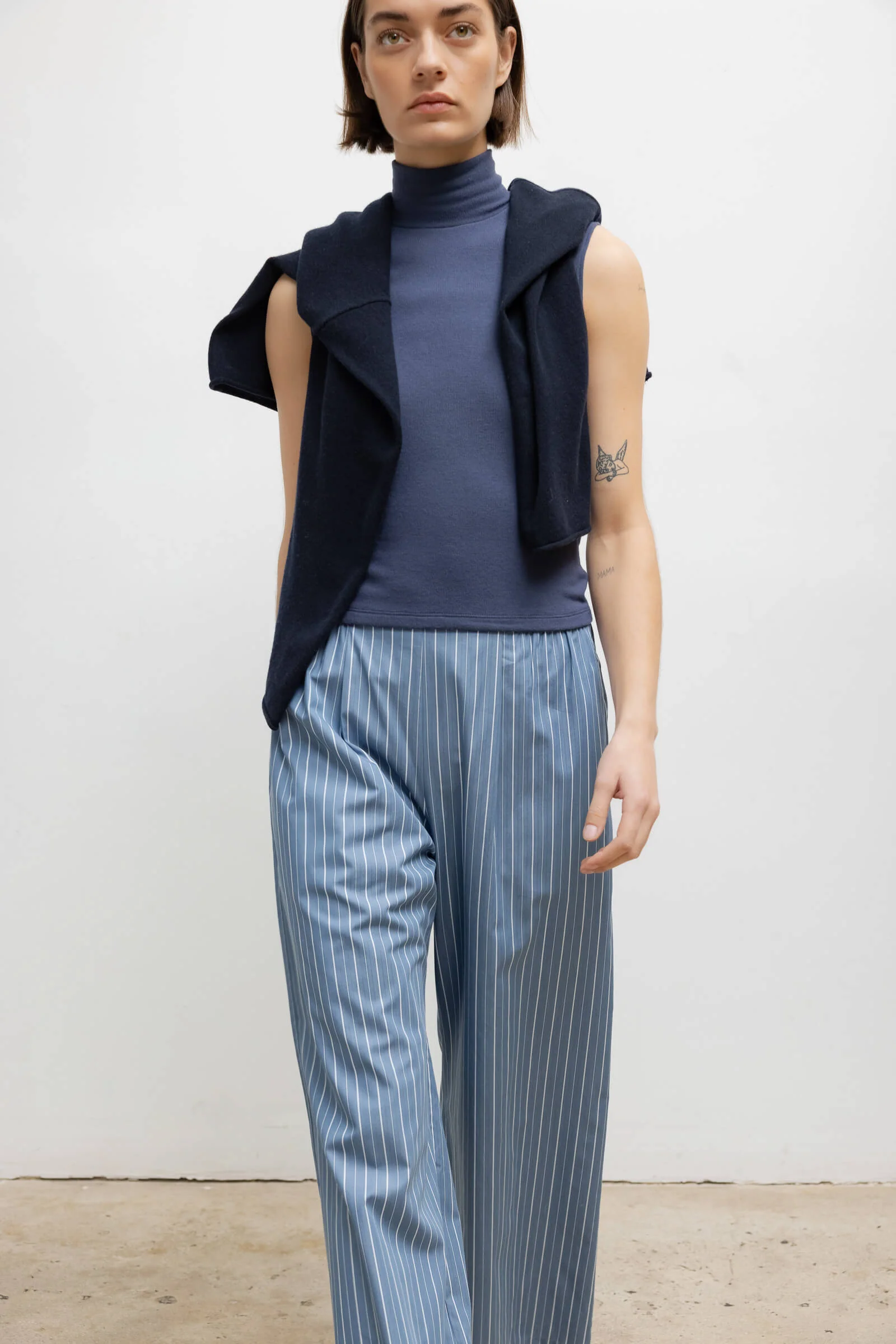 Lauren Sleeveless Turtleneck - Image 5