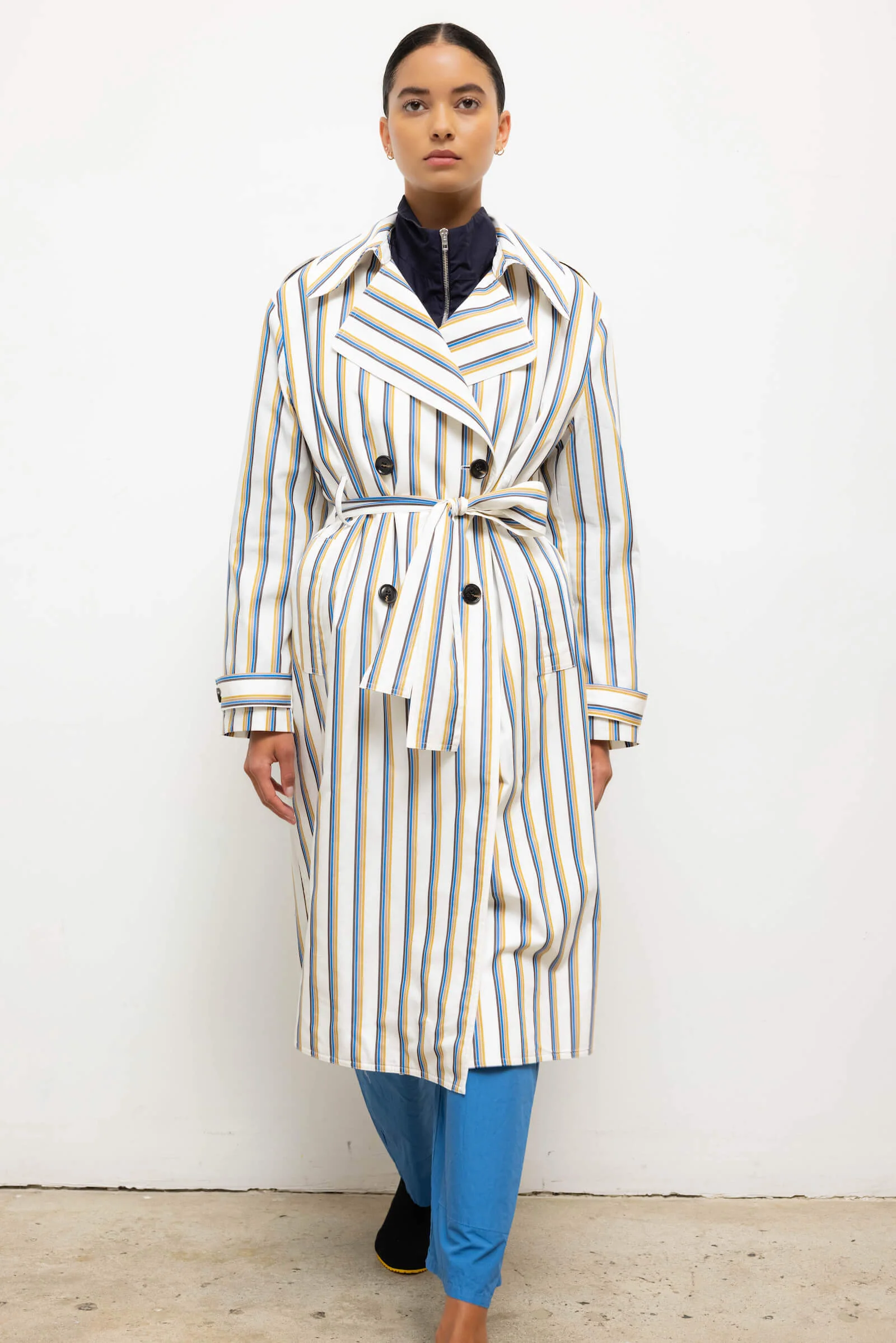 Yoshi Stripe Trench - Image 3